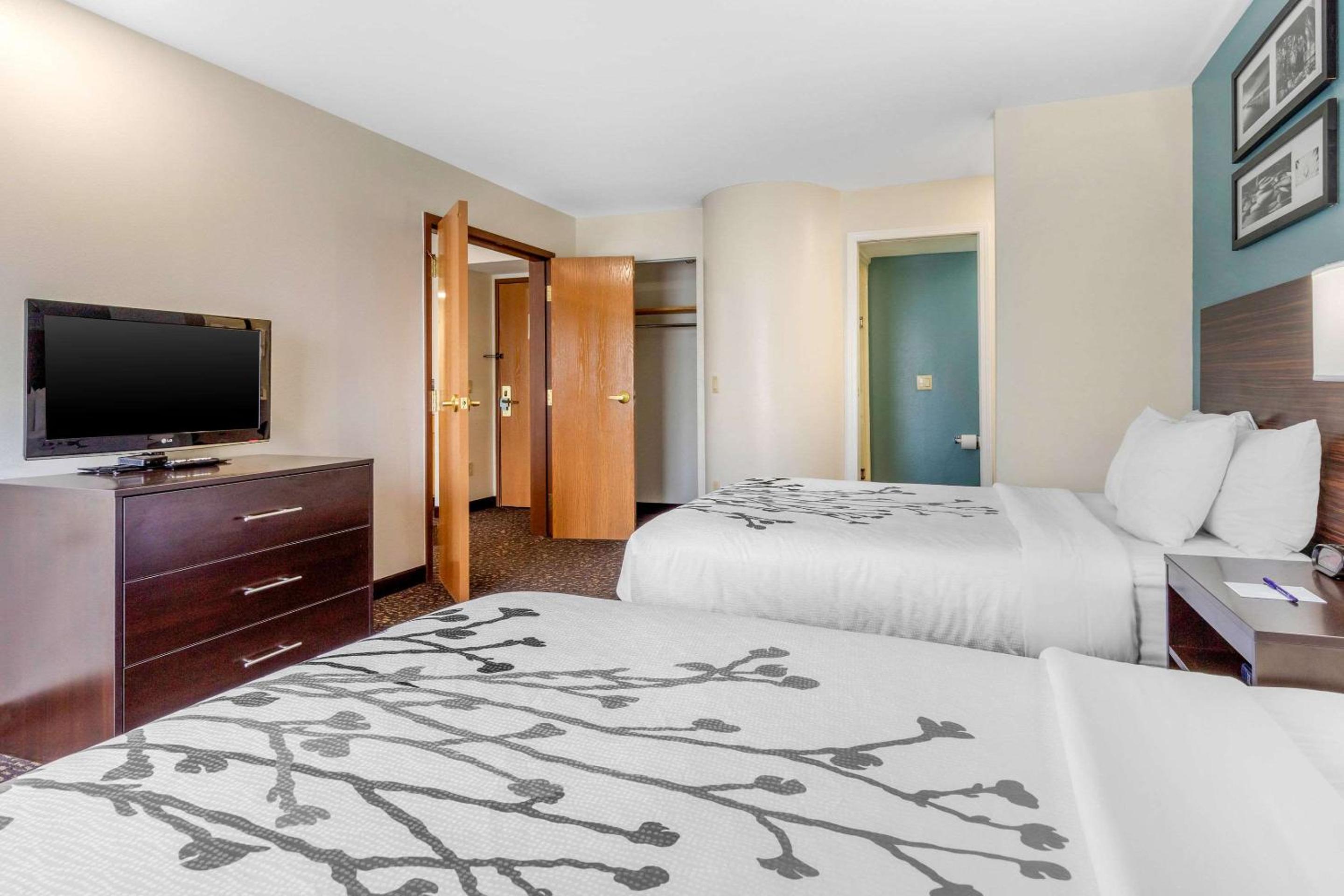 Sleep Inn & Suites Johnson City