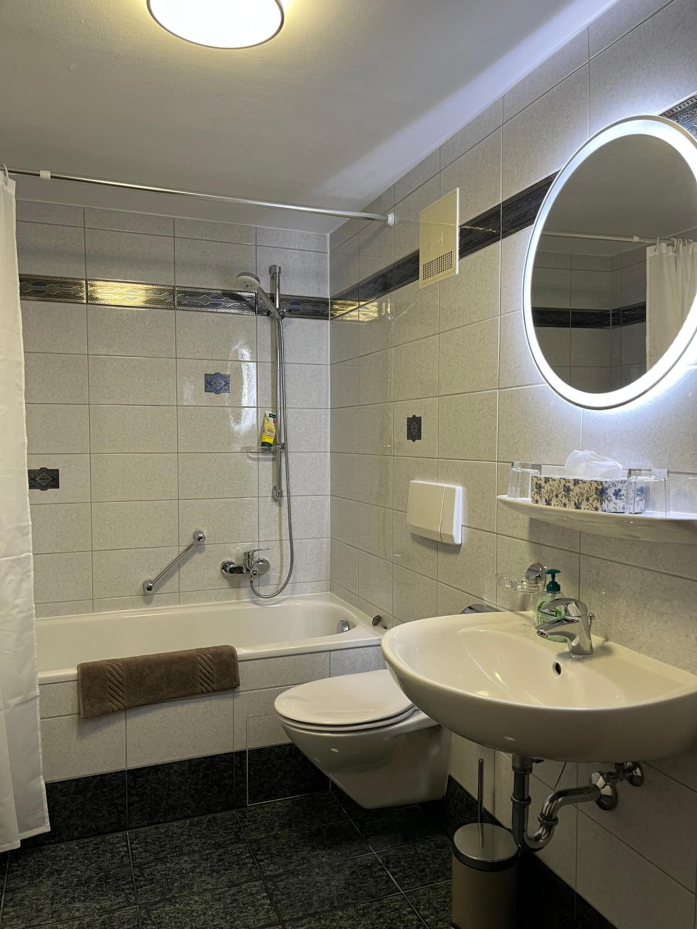 Ferienwohnung Seidl Wohnung Kontrabass