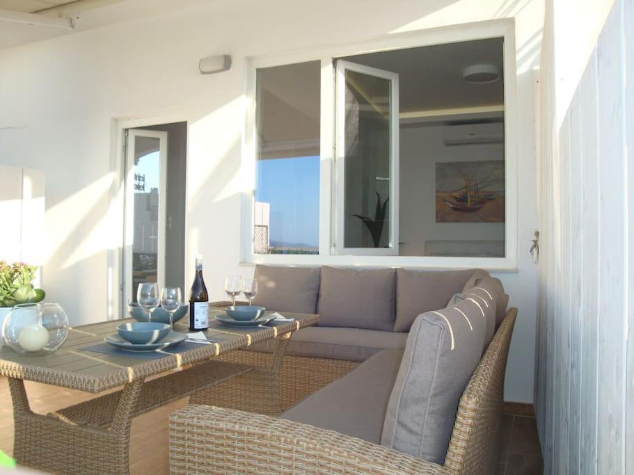 Centre Penthouse With SeaView