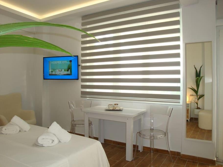 Centre Penthouse With SeaView