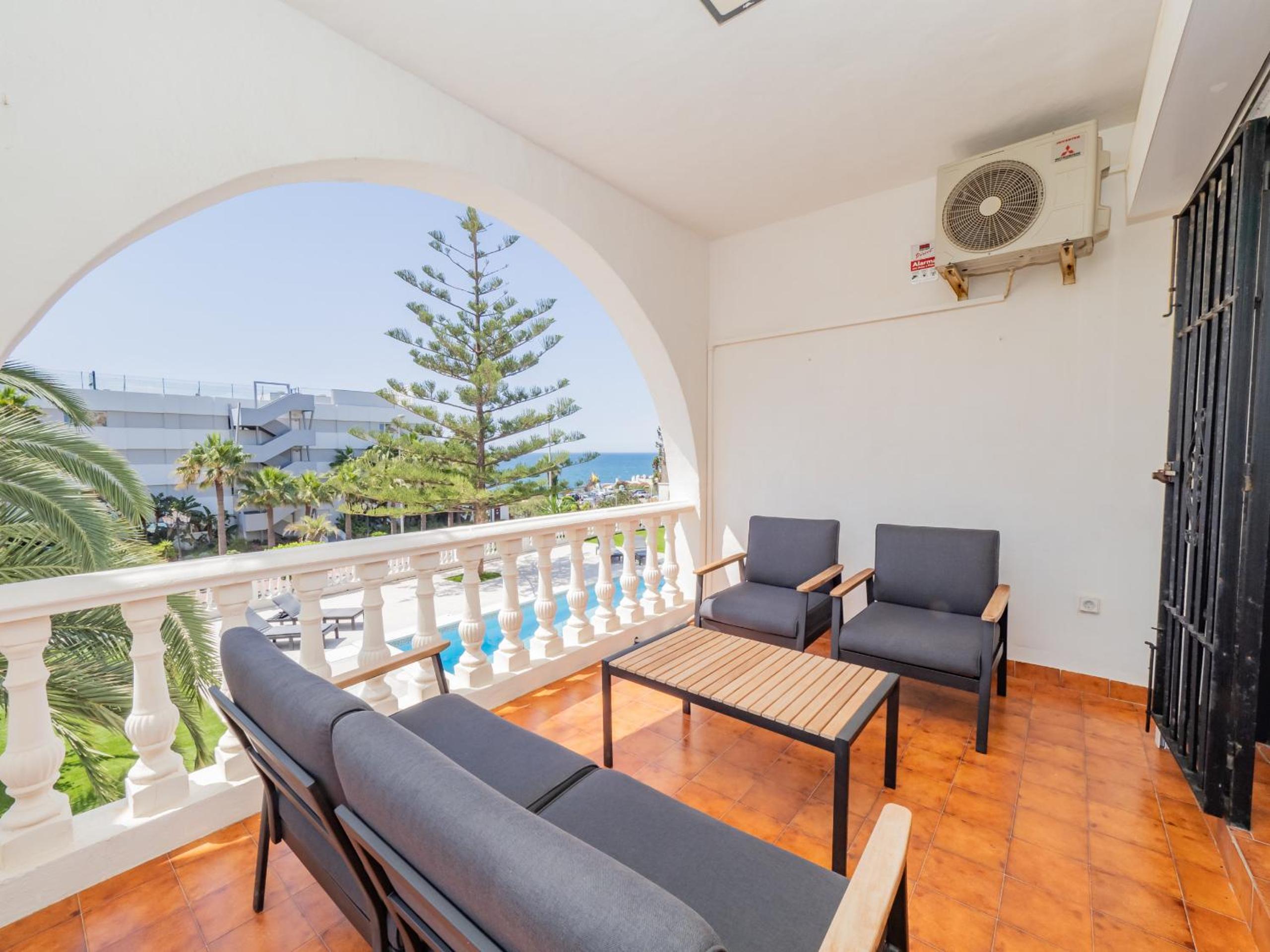 Cubo's Beach Front Villa Benalmadena