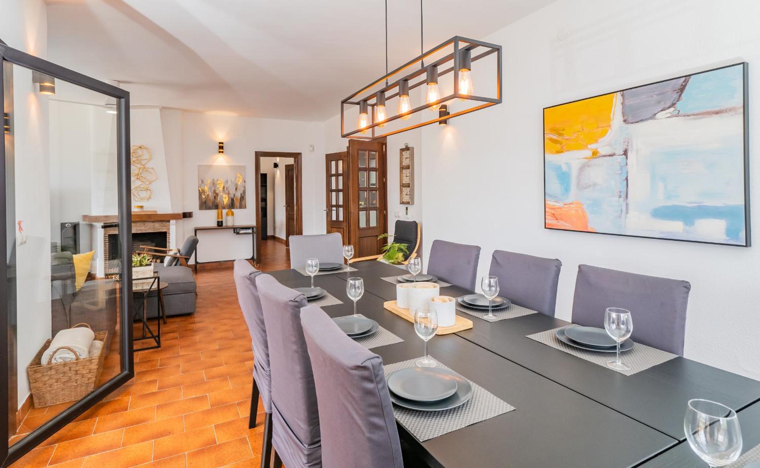 Cubo's Beach Front Villa Benalmadena