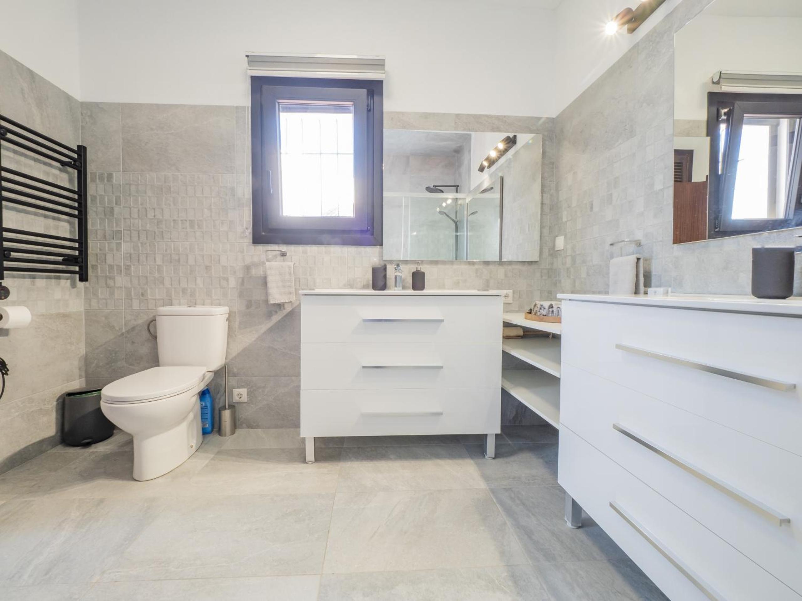 Cubo's Beach Front Villa Benalmadena