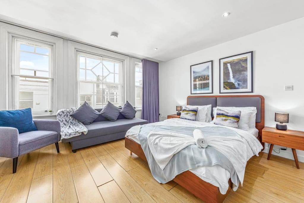Sleep6 In Leicester Square, Soho VR7