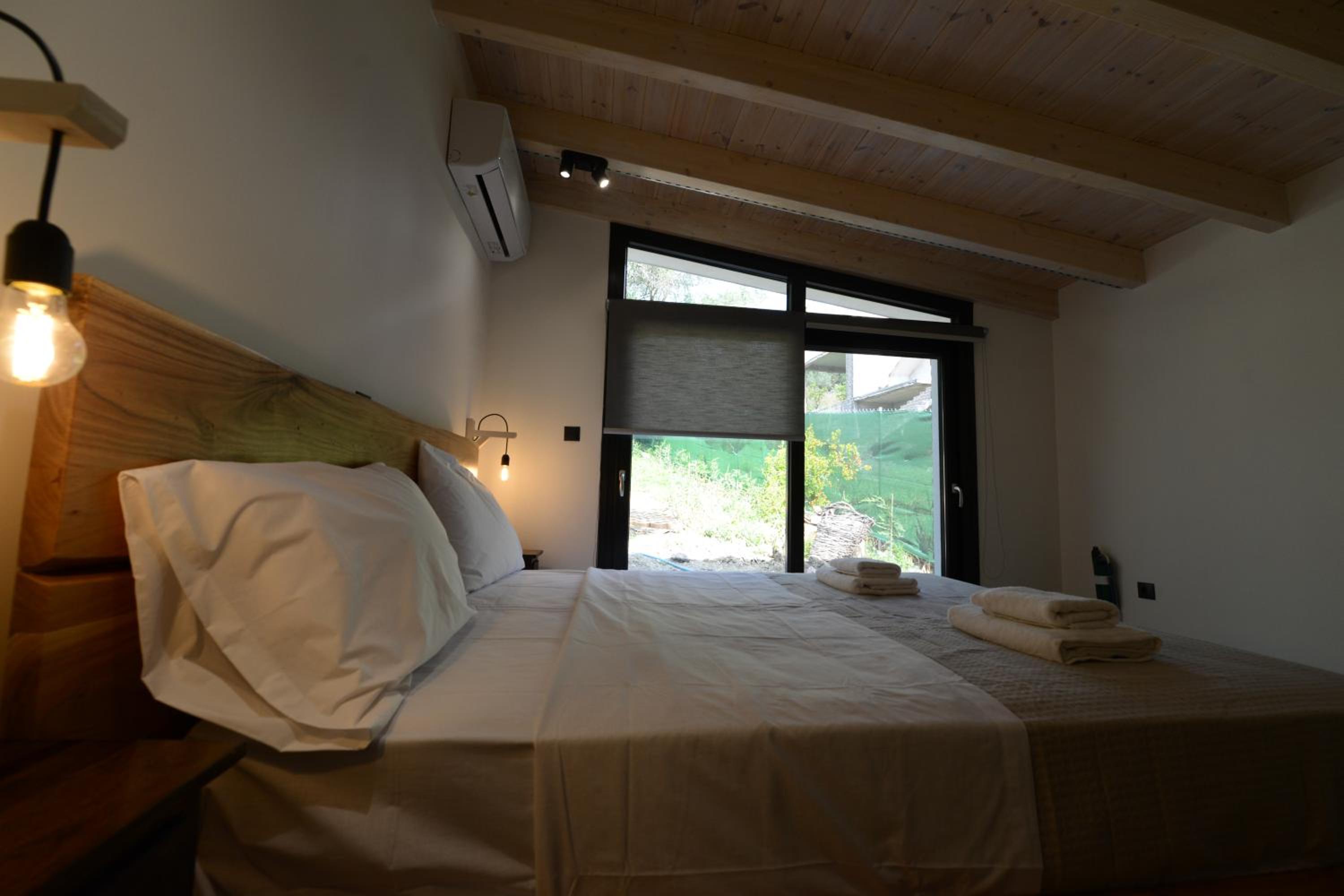 Stablus house