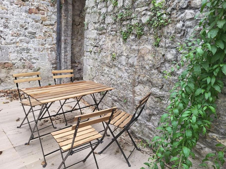 Duplex neuf 2 chambres HUY