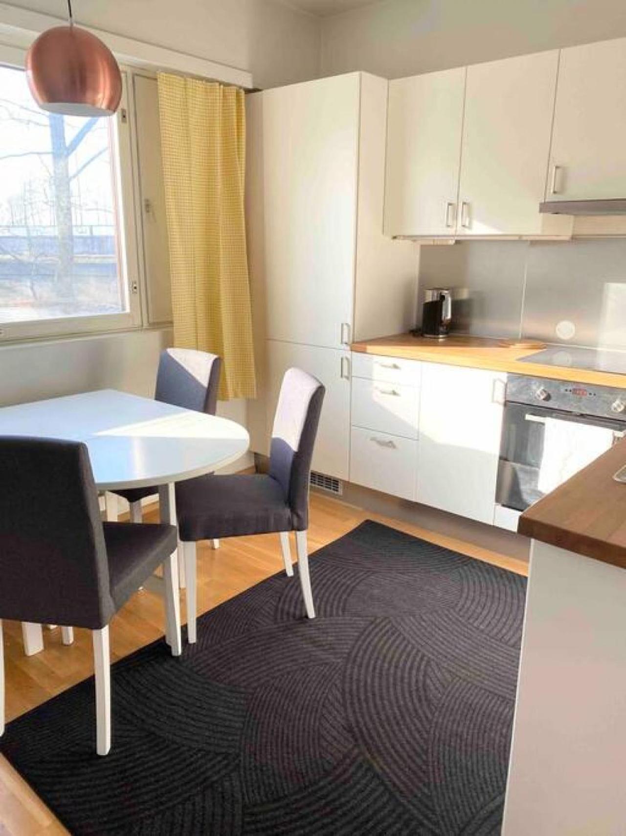 HHH Top hideaway in Helsinki, free parking, close to Lauttasaari metro