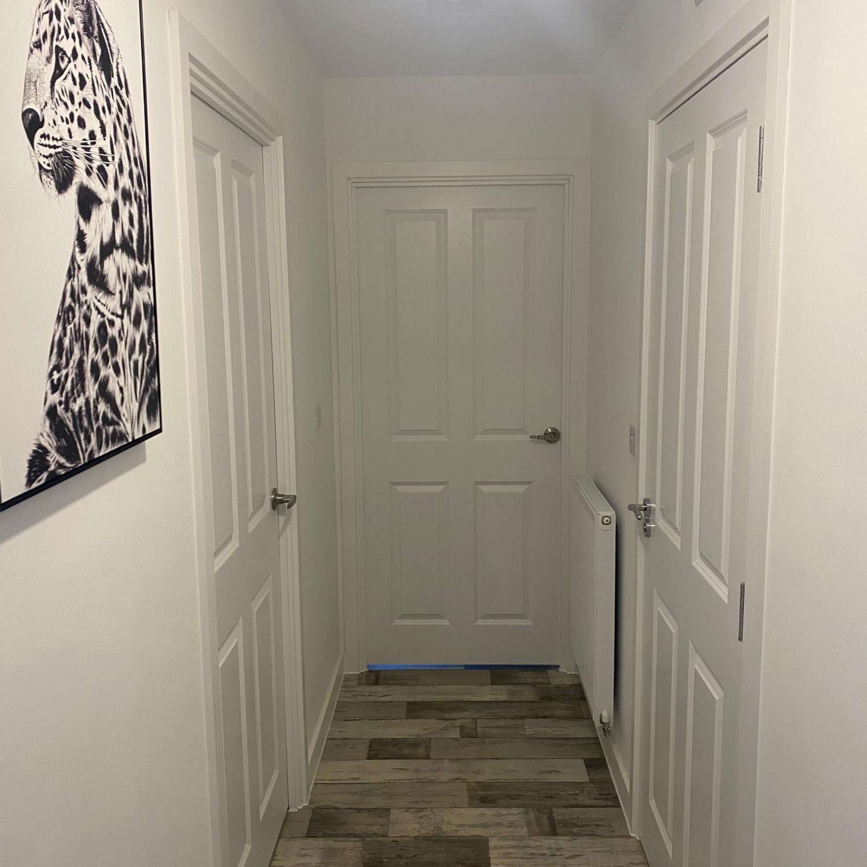 Peterborough Brand New City Center Apartment 2 Bedroom 2 bath apartment free parking contractors welcome