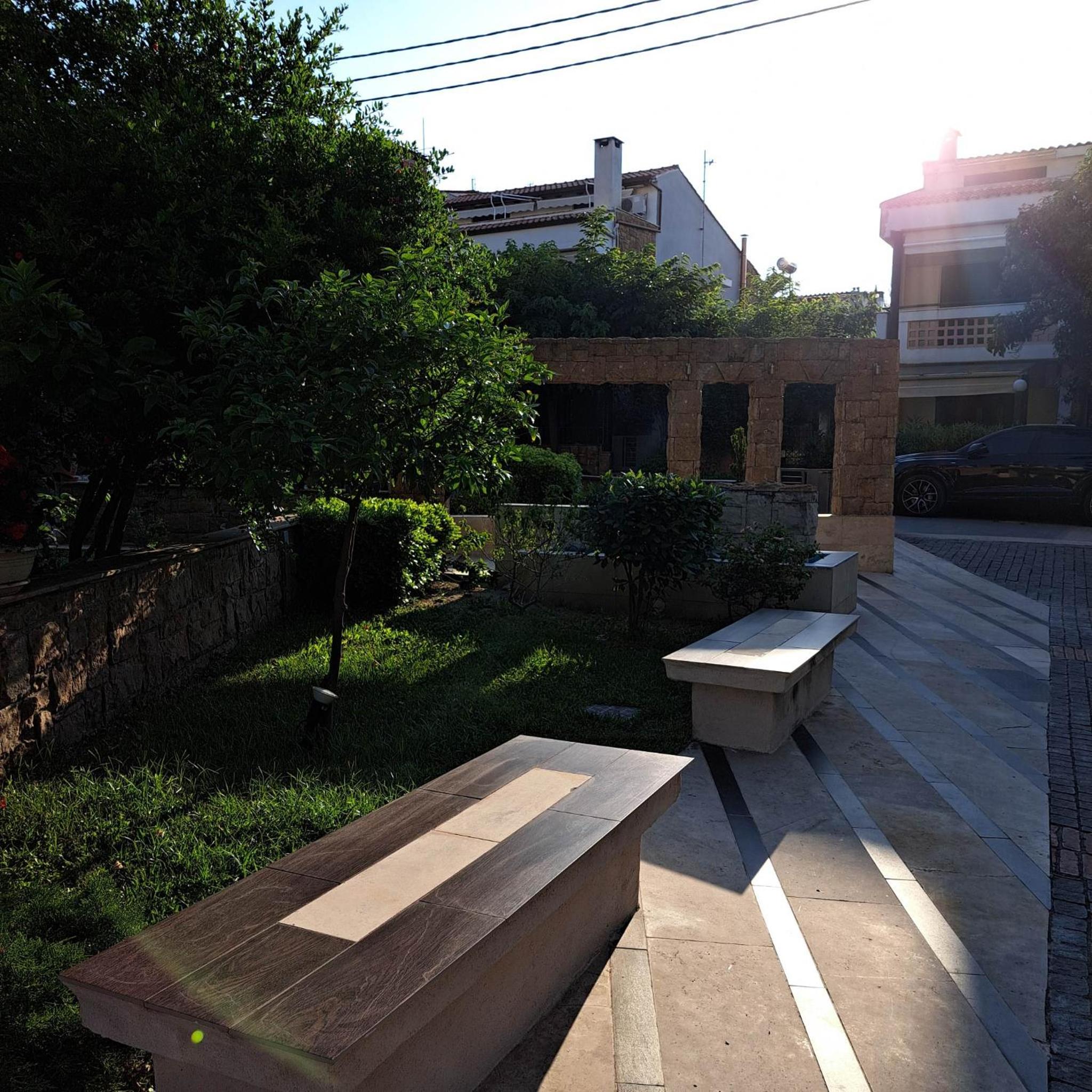 Photo 25