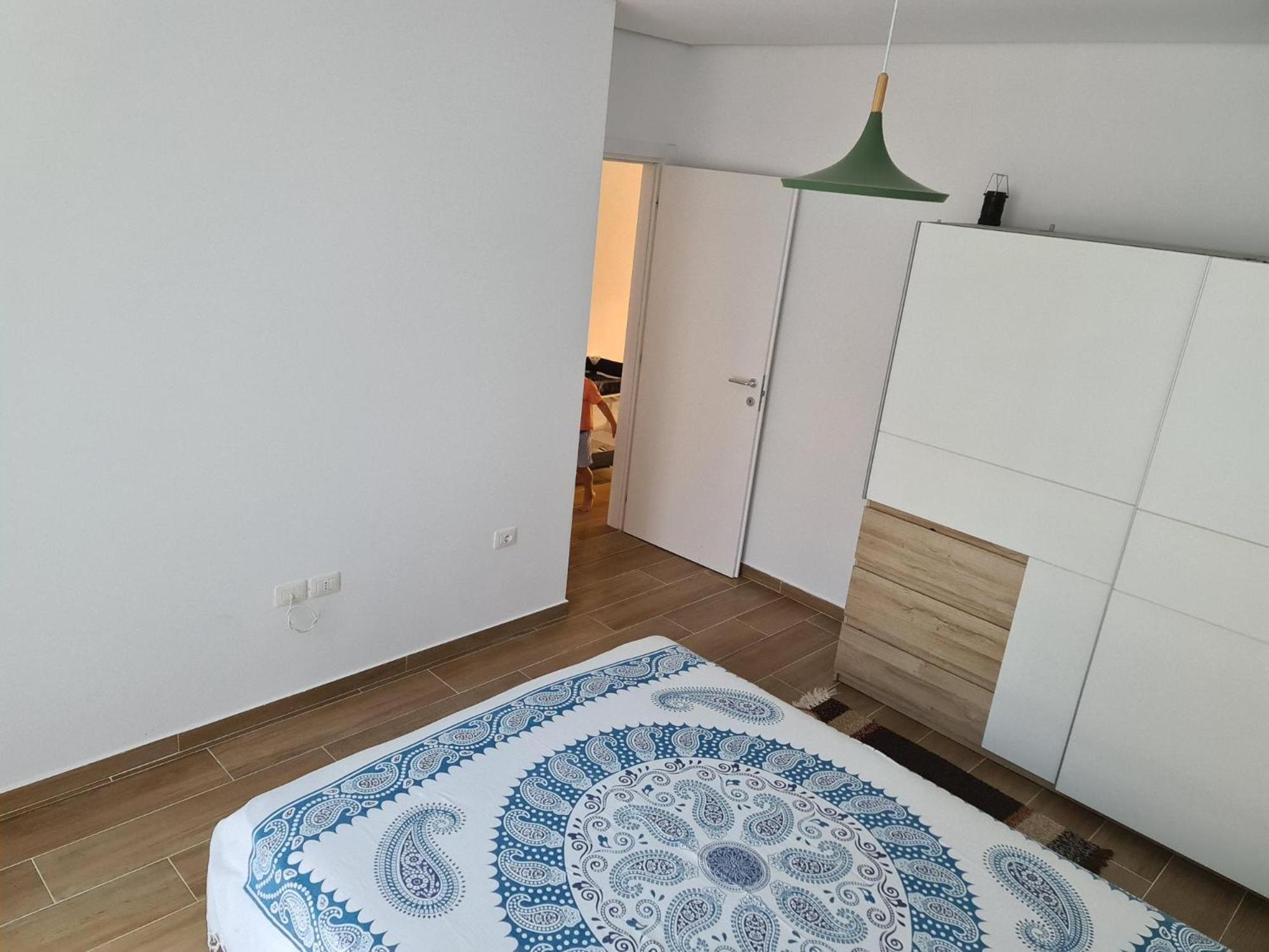 Shiny San Pietro Apartment