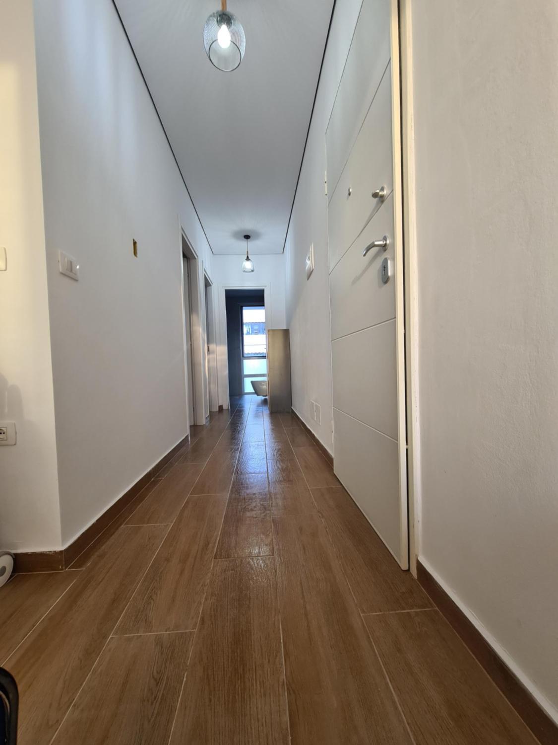Shiny San Pietro Apartment