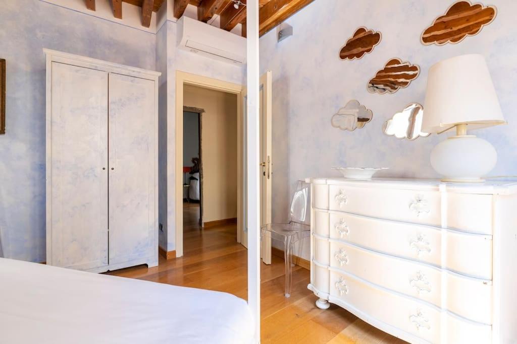 Diladdarno-Florence style APT