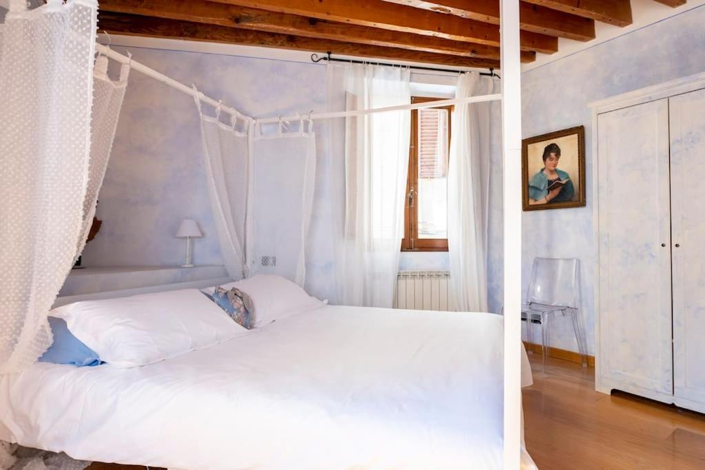 Diladdarno-Florence style APT