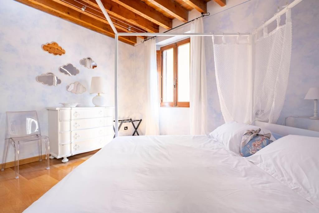 Diladdarno-Florence style APT