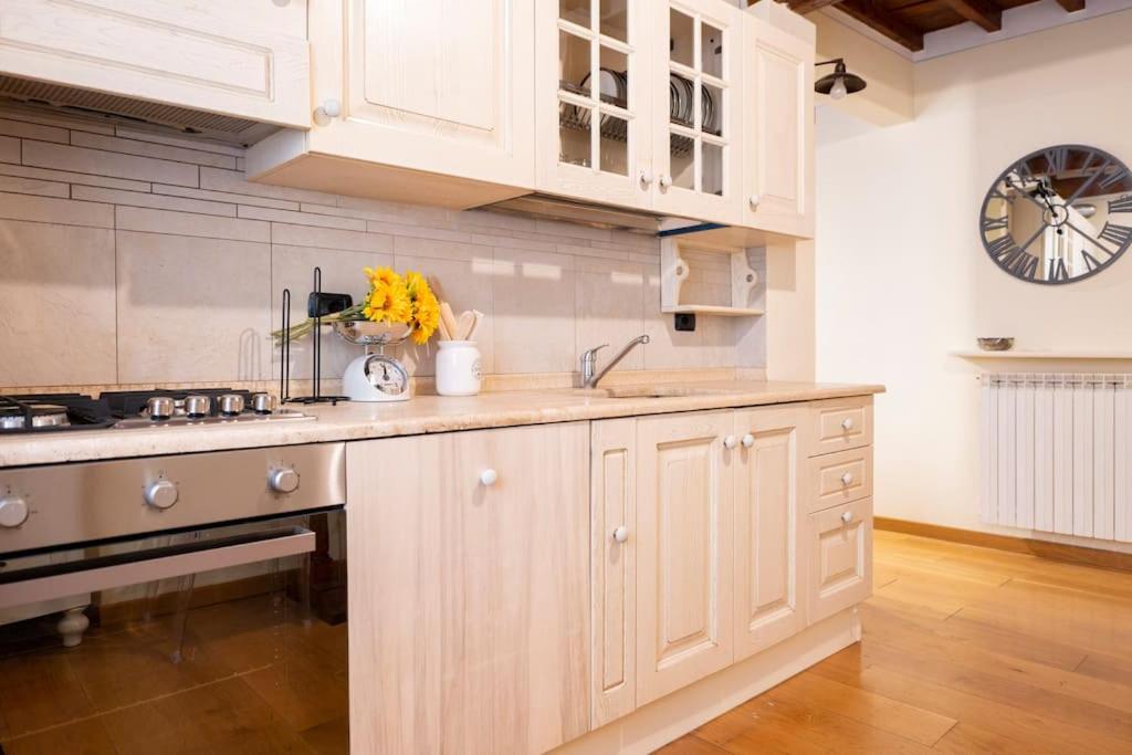 Diladdarno-Florence style APT