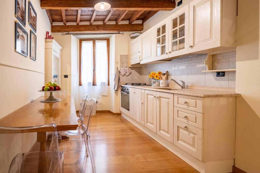 Diladdarno-Florence style APT