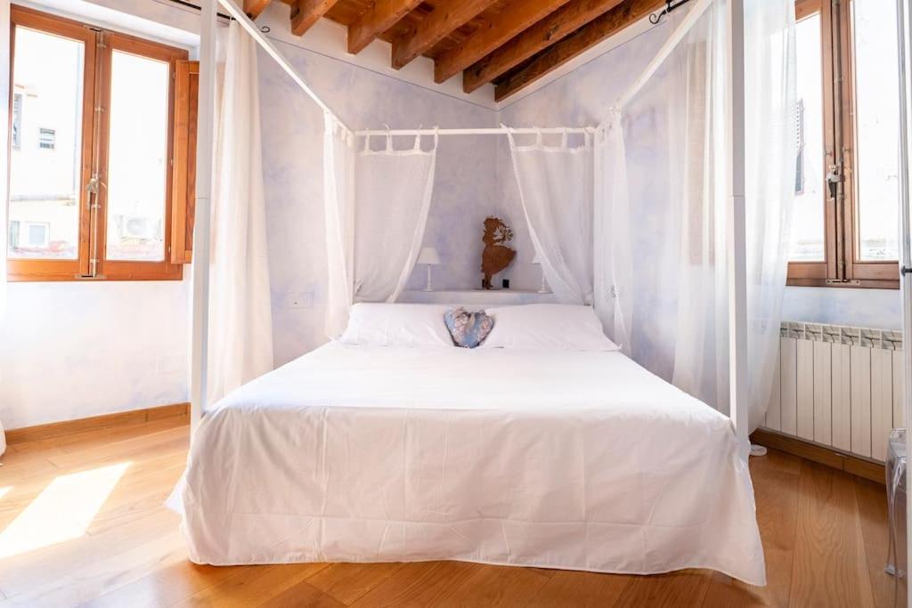 Diladdarno-Florence style APT