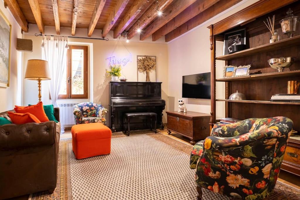 Diladdarno-Florence style APT