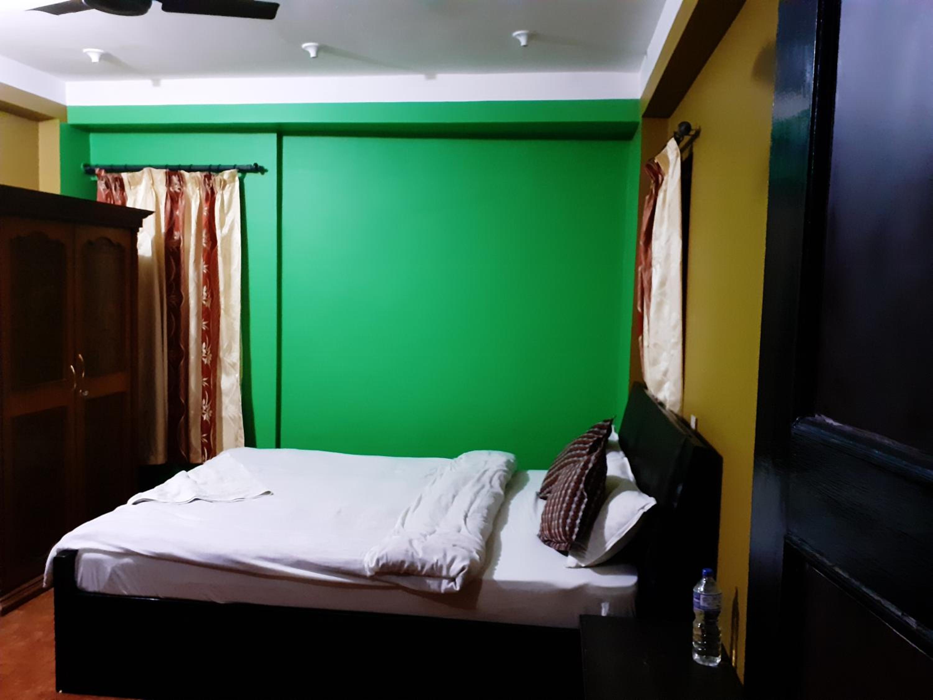 Ambience House