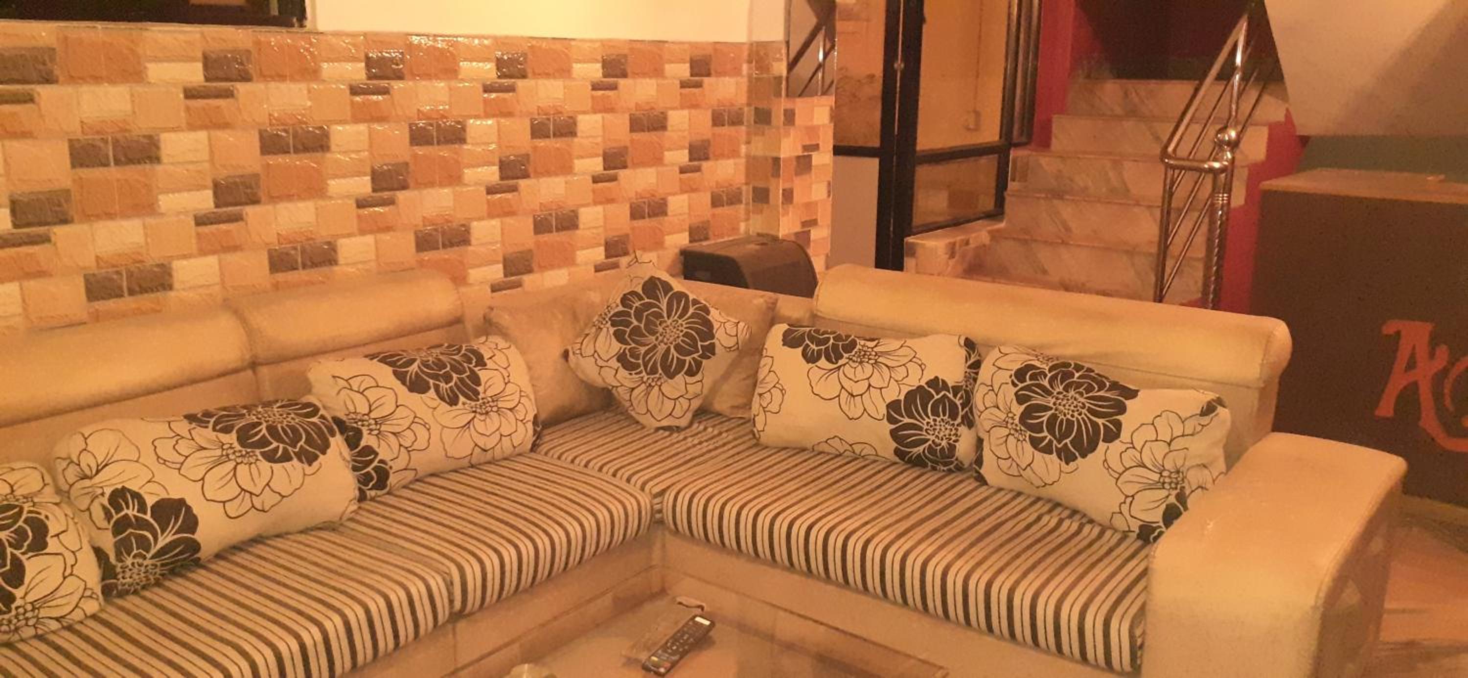 Ambience House