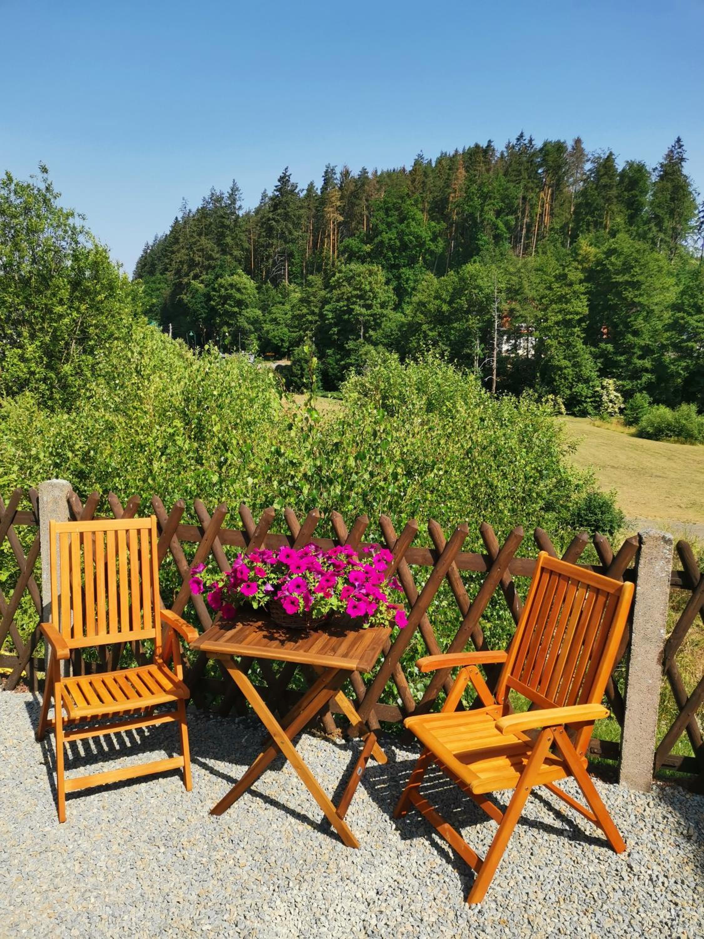 Ferienwohnung Paulinzella 9 inklusive Parkplatz und WLAN
