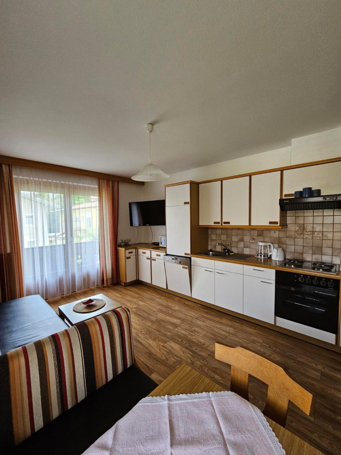 Ferienwohnungen Haus Schett