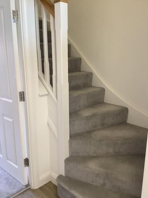 Entire 2 bedroom house in Tamworth