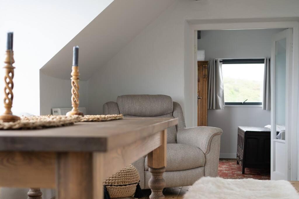 Cliff-top Cottage on Coast Path w/Panoramic Views view 3