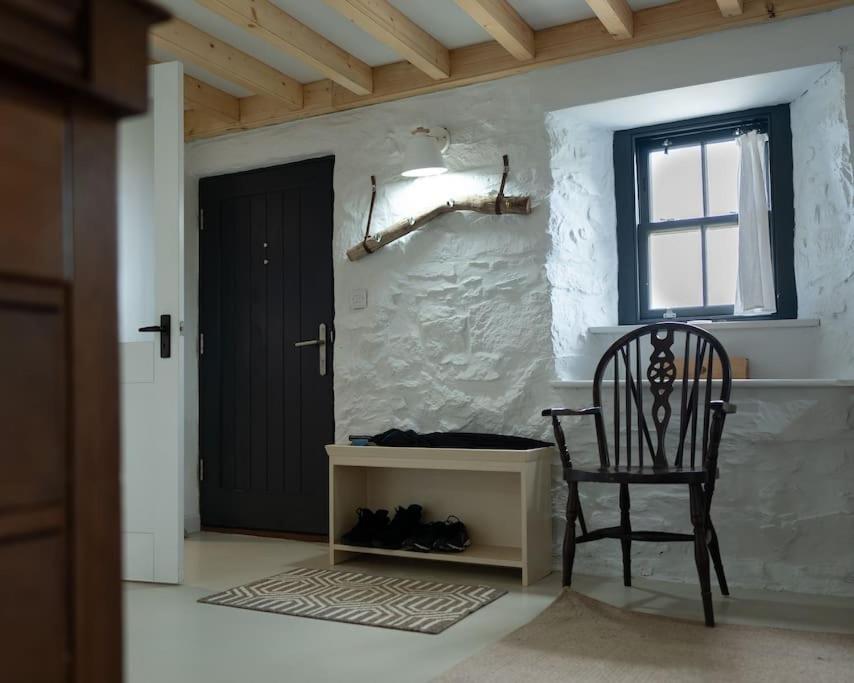 Cliff-top Cottage on Coast Path w/Panoramic Views view 4