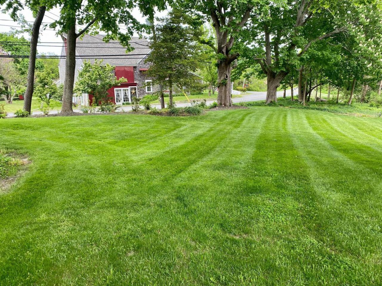 Gorgeous Cape Cod Mansion With Spa Near Beach view 3