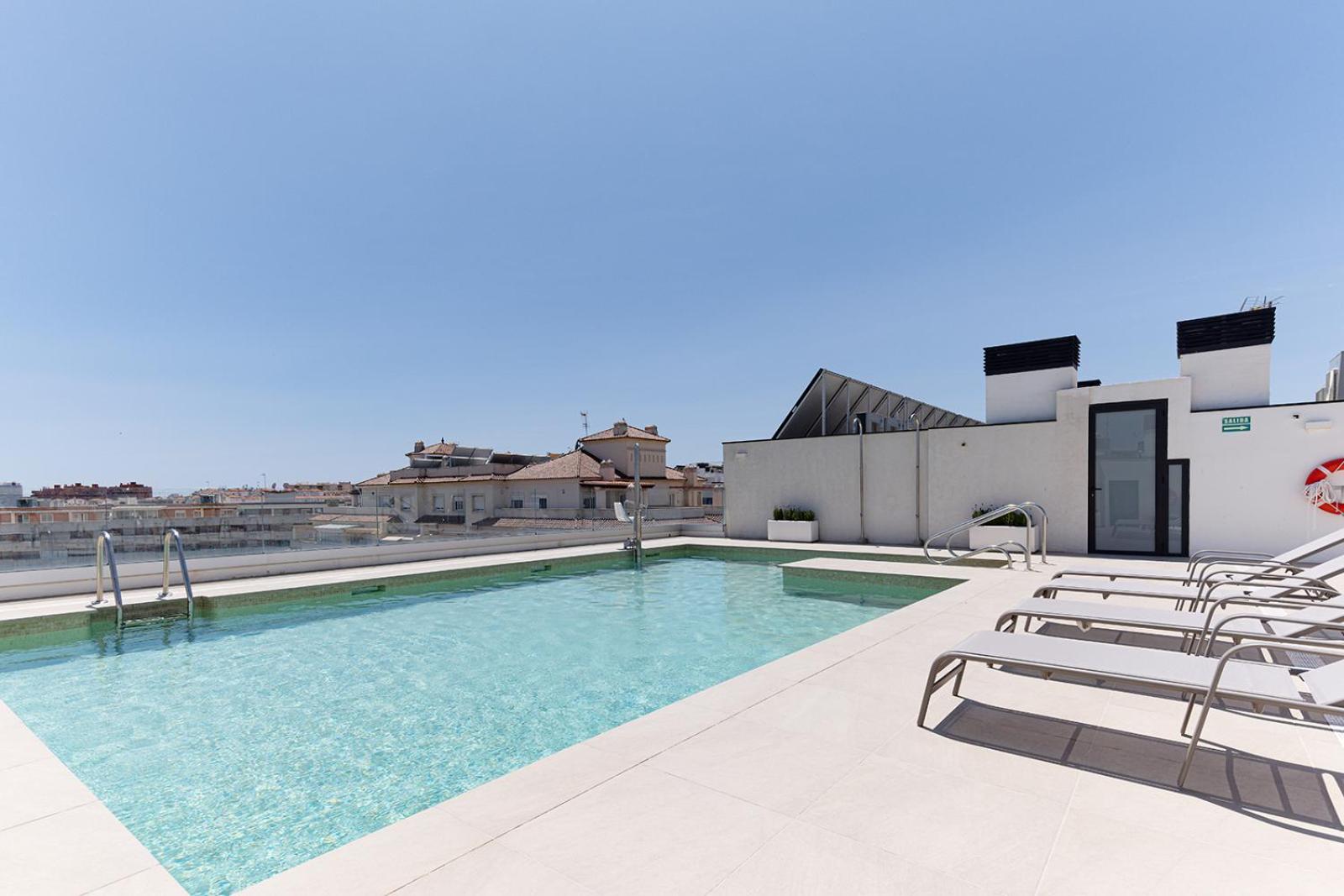 Hotel Stylish 2 Bedroom Apartment in Estepona Old Town - Image 1