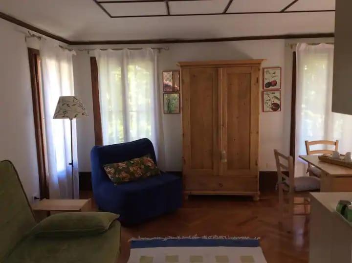 Monolocale in villino liberty