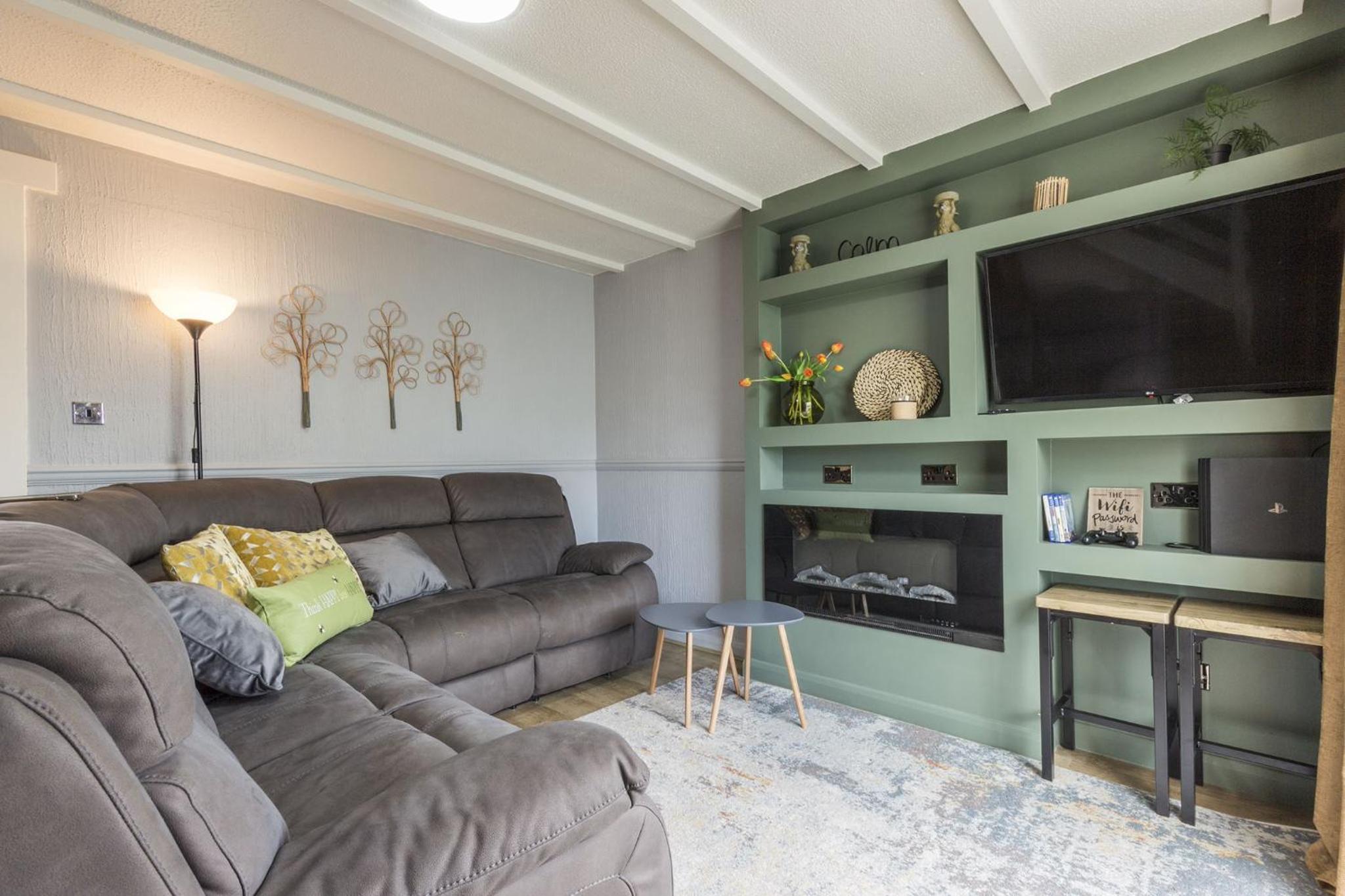 Saddlers Cottage with indoor pool, tennis court and lots more Tenby area view 4