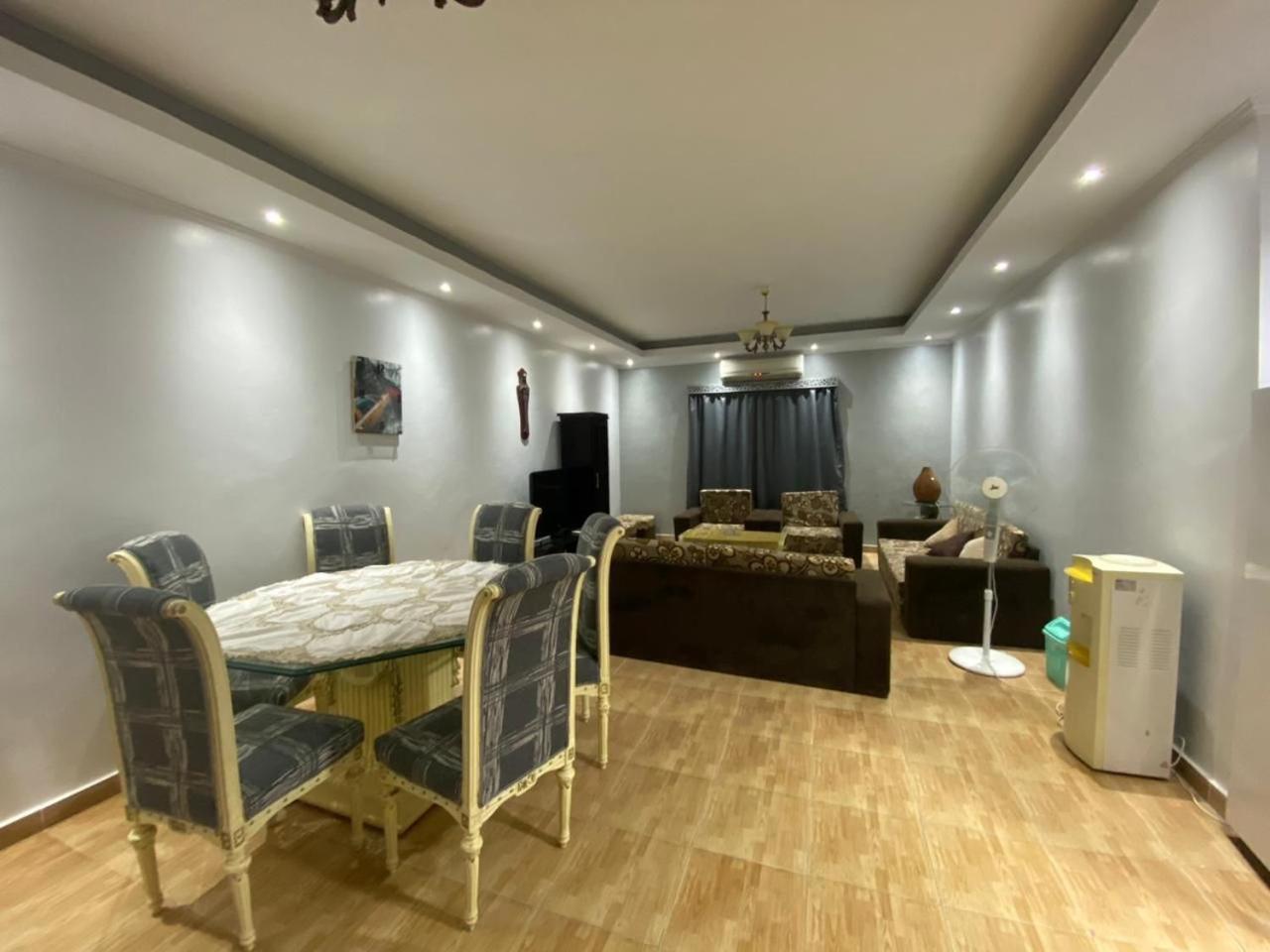 Amwaj Compound