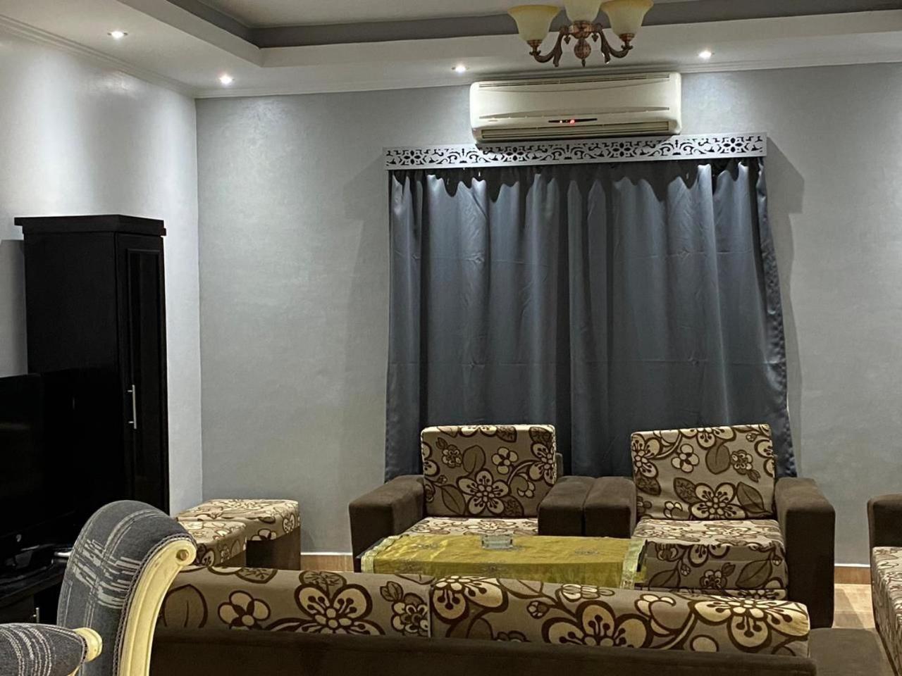 Amwaj Compound