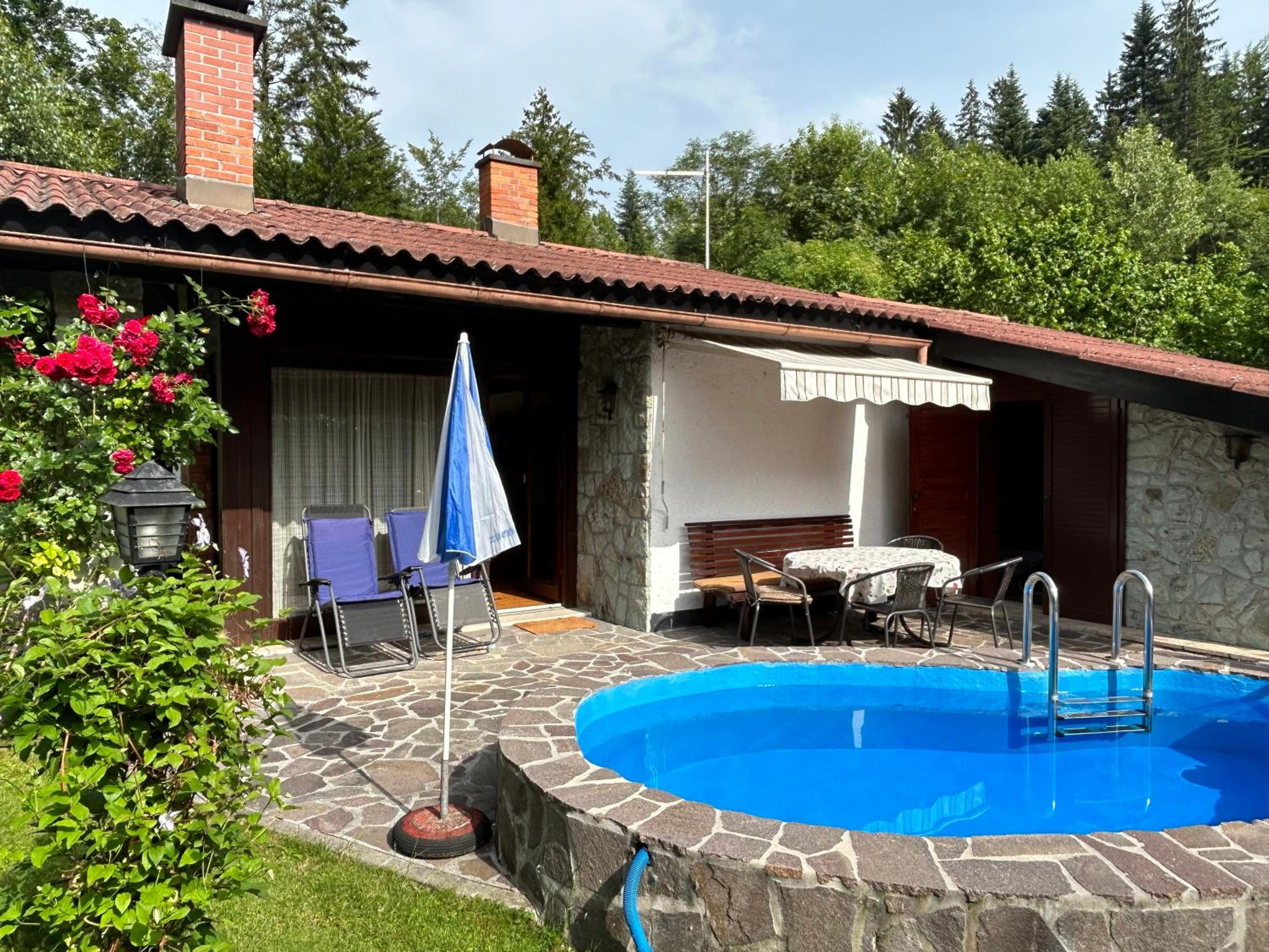 Family lake house Zbilje view 4