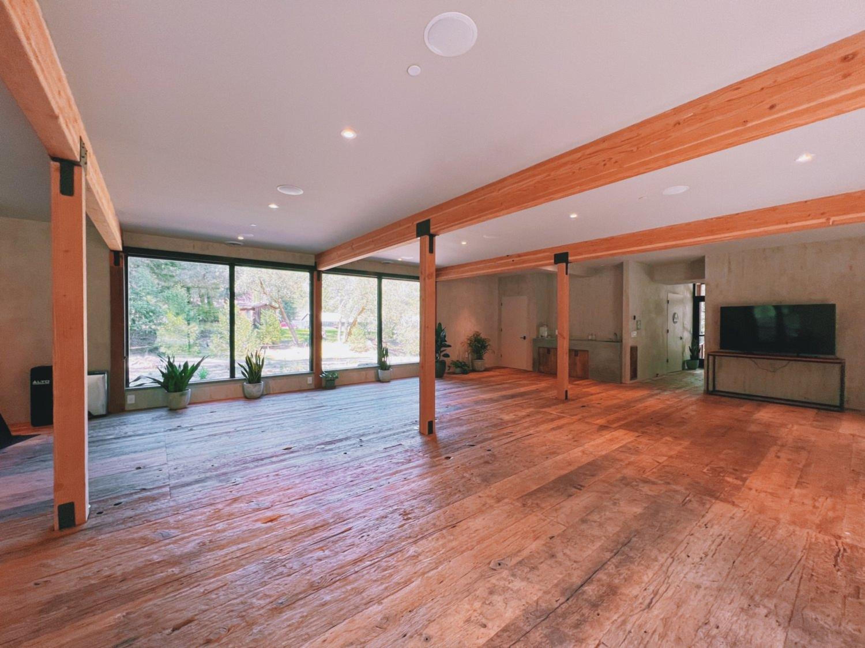 meeting & event spaces
