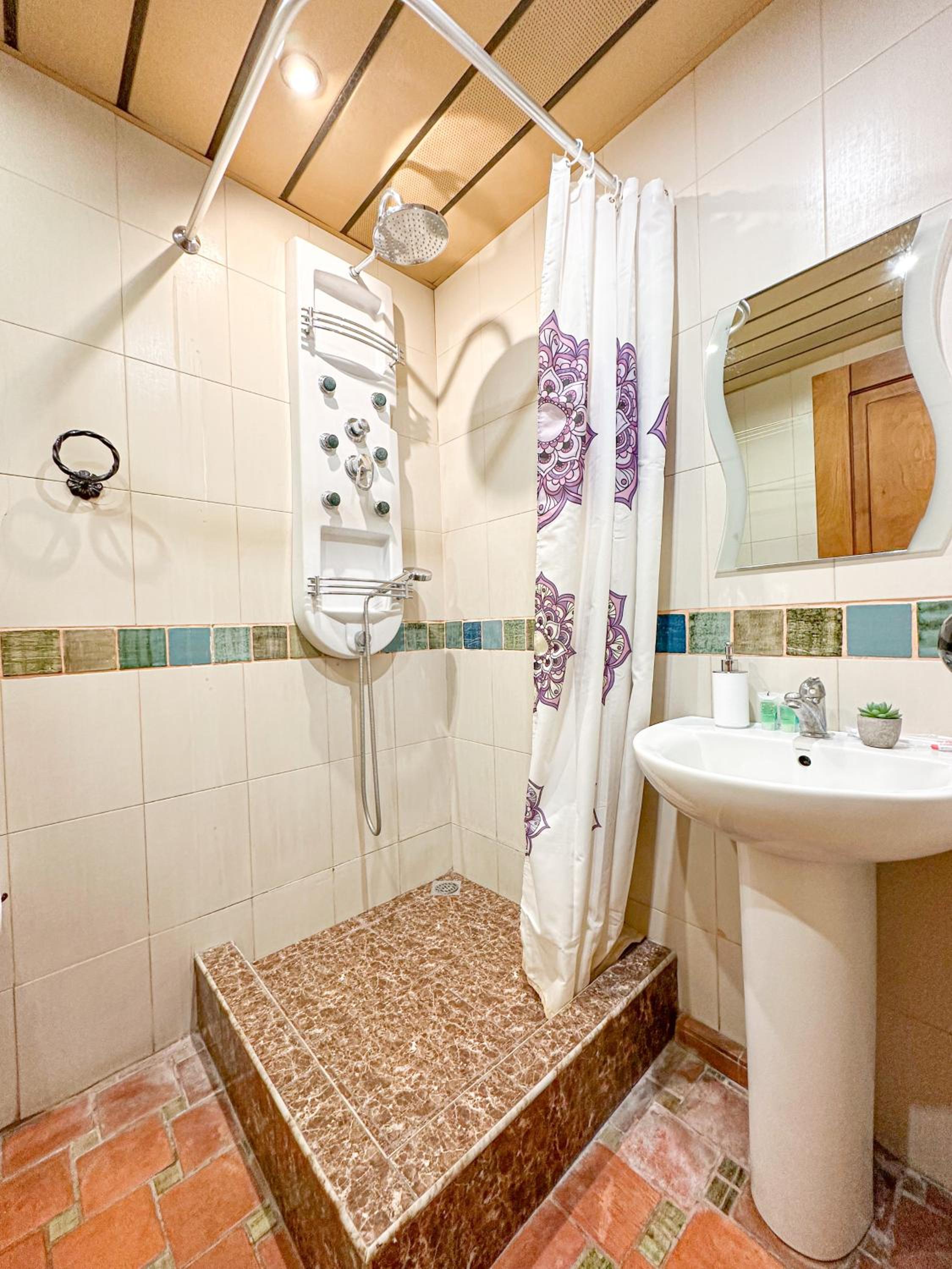 East Apartment in the Heart of The Caucasus