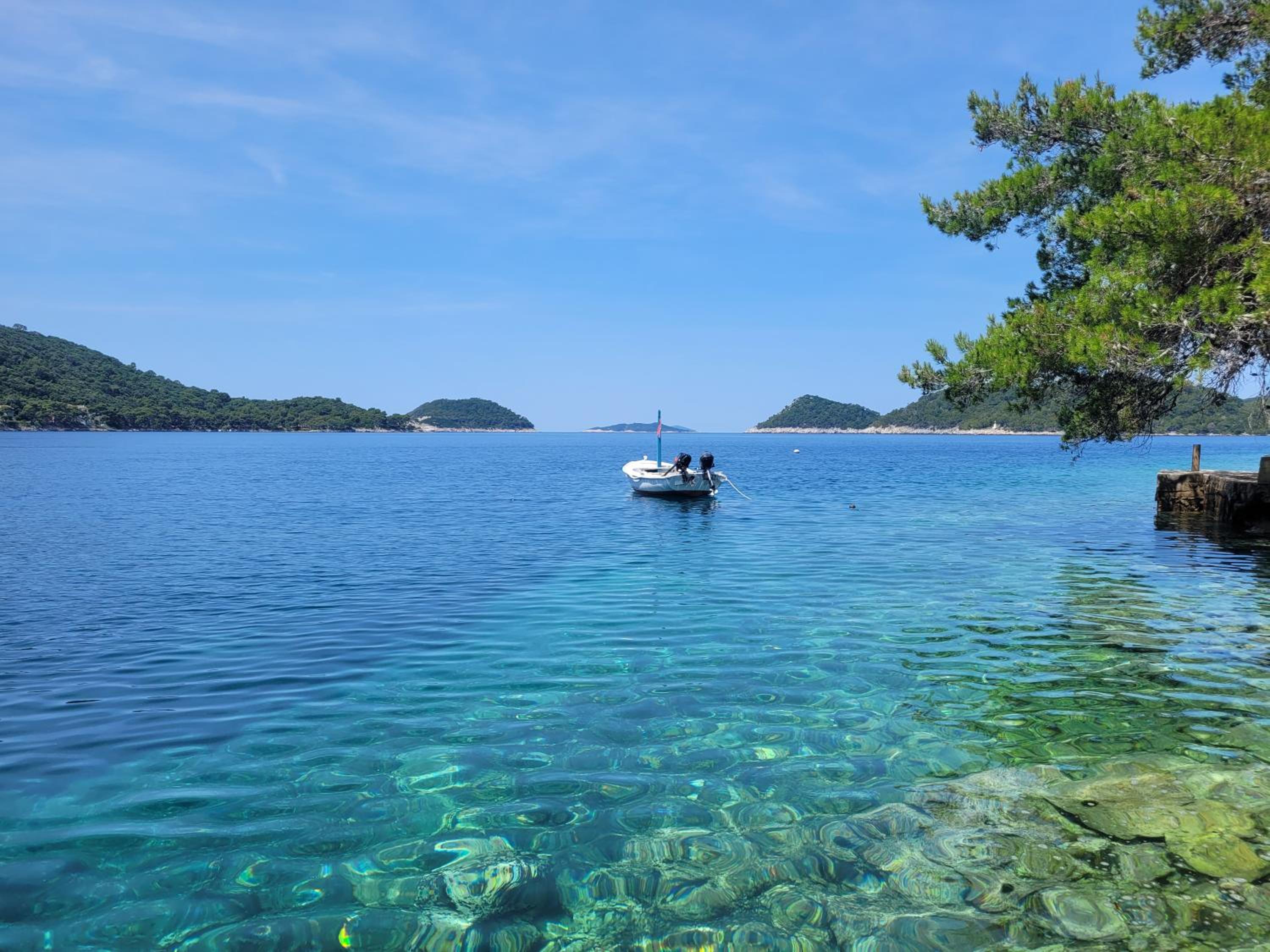 Dragovoda bay