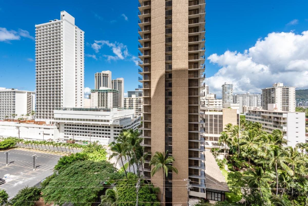 Breezy 12th Floor Waikiki Condo with FREE Parking