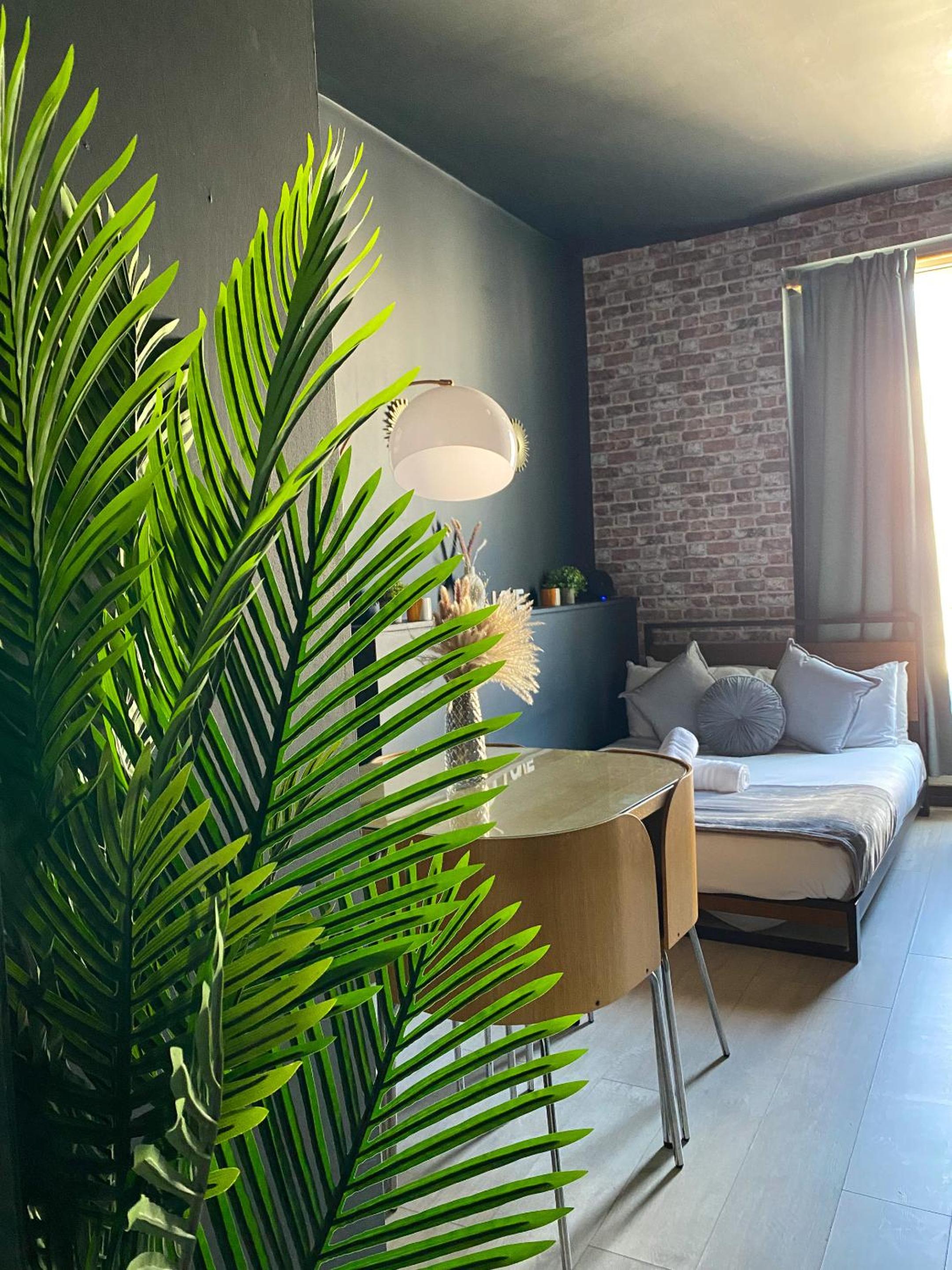Modern Studios Close To Hyde Park