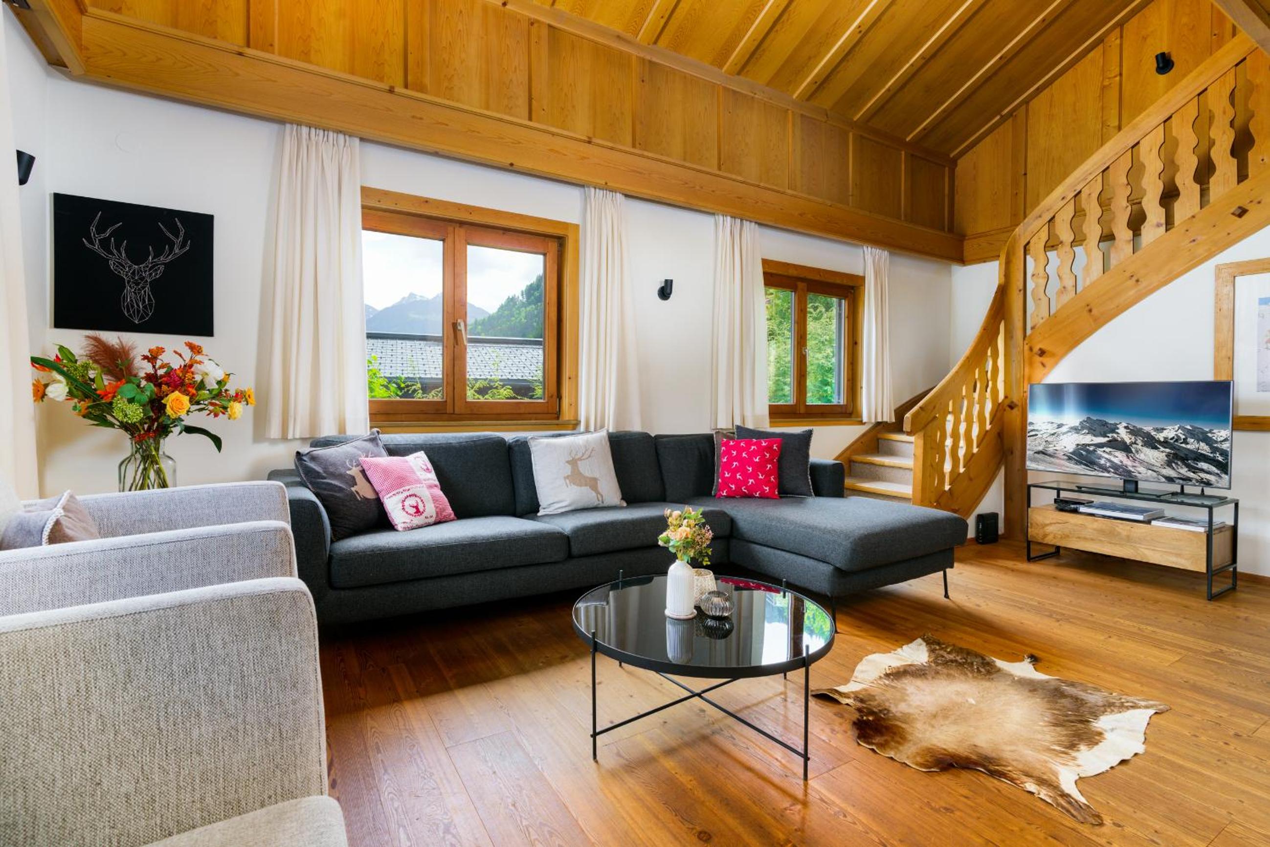 Chalet Moralee mit Whirlpool in Kitzbühel by ONE VILLAS view 4