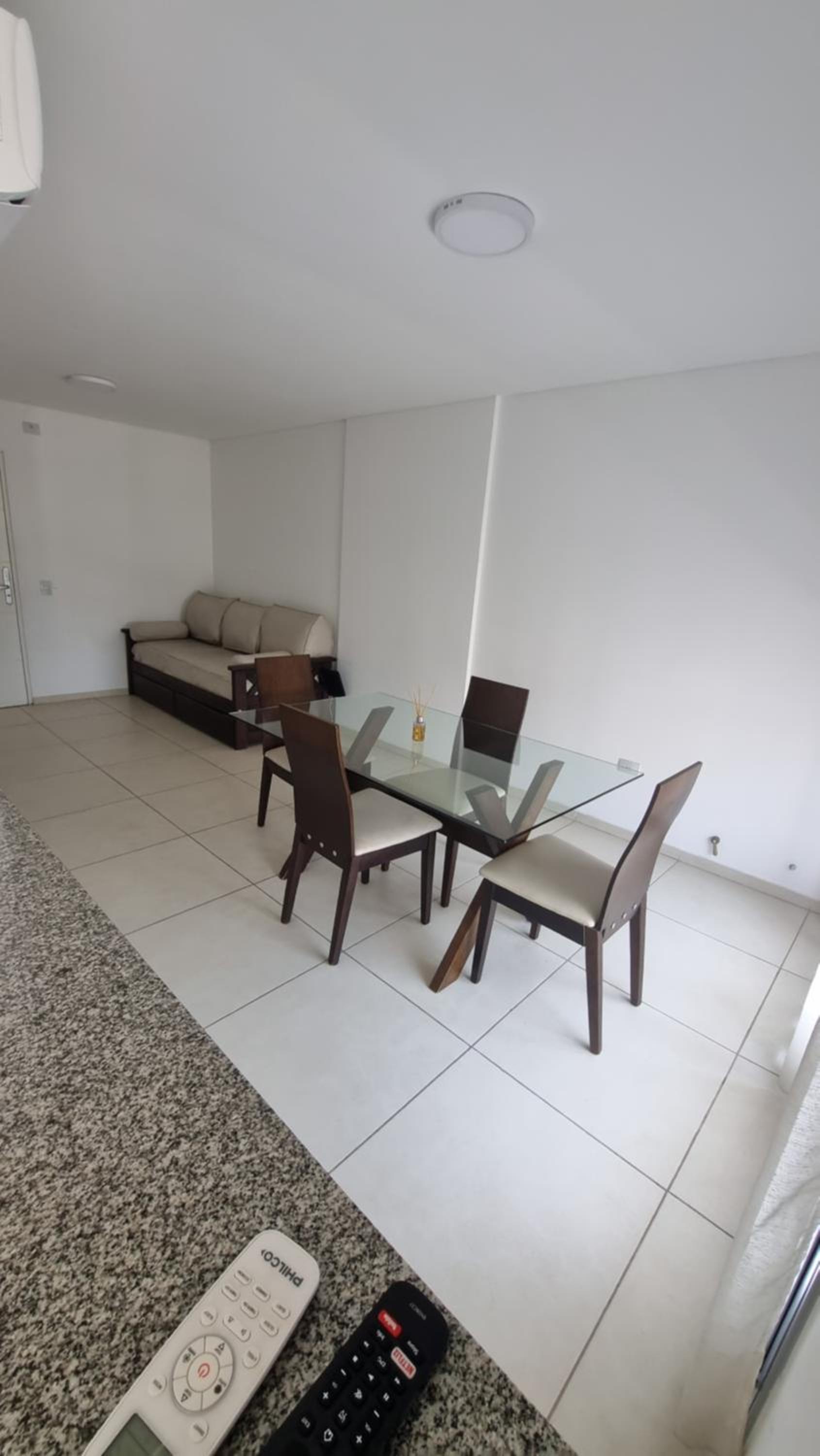 Hermoso departamento temporario en zona centro a metros de la terminal e importantes hospitales