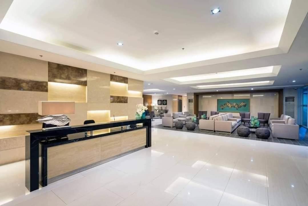 Coast Stay by J 41st floor penthouse 1bedroom view 4