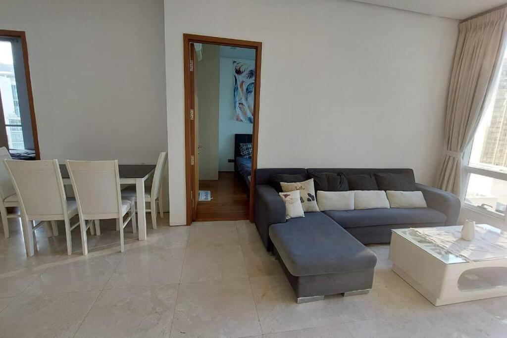 5mins to KLCC -Lvl32-2br-FreeParking