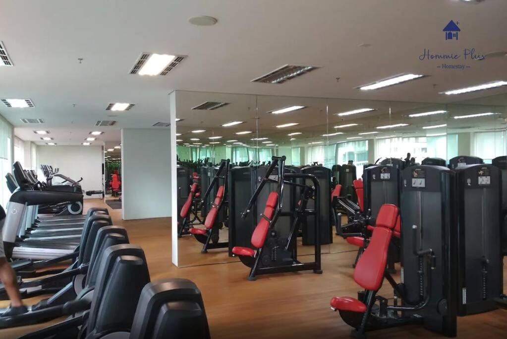5mins to KLCC -Lvl32-2br-FreeParking
