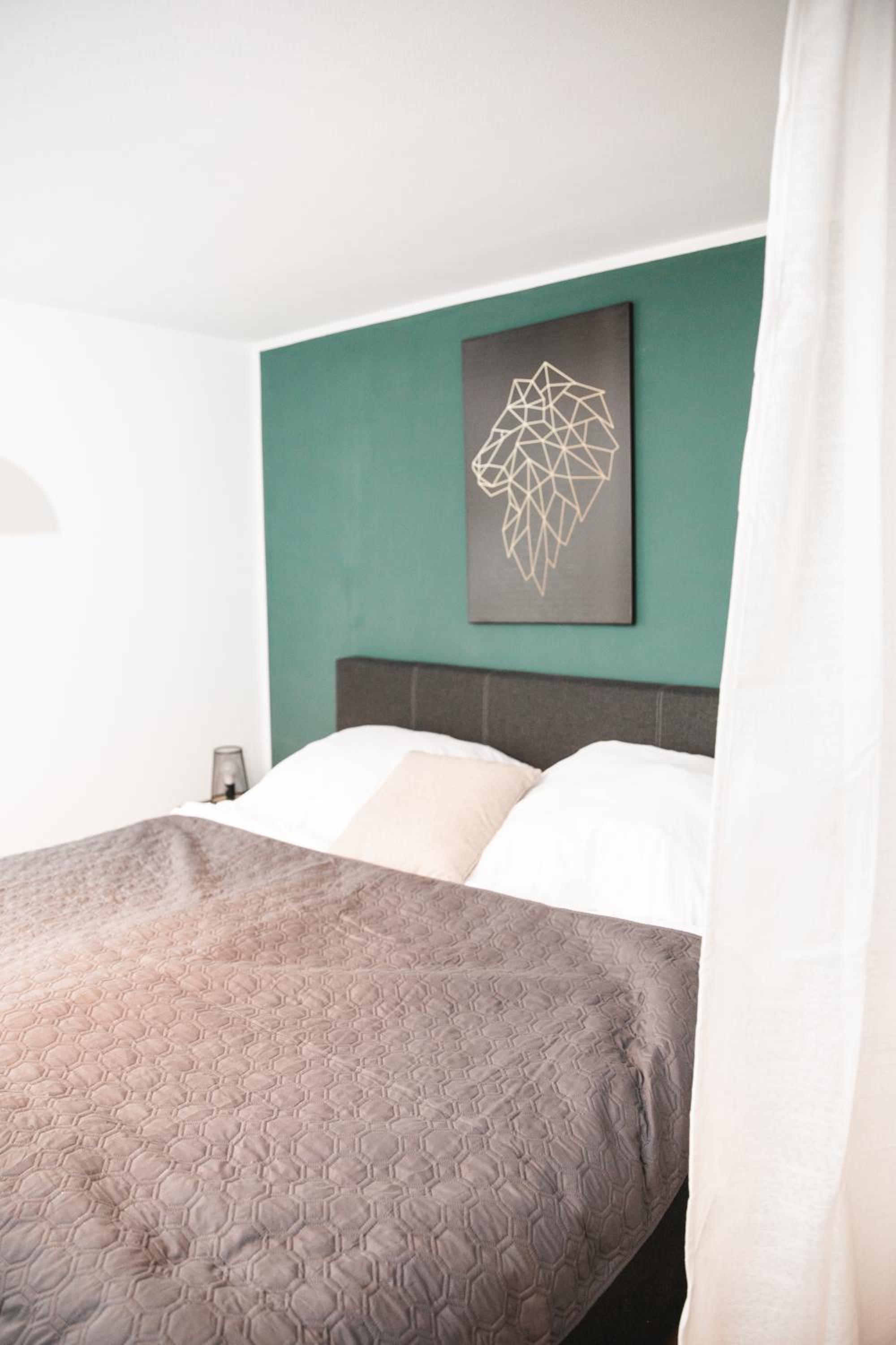 Apartment mit Burgblick