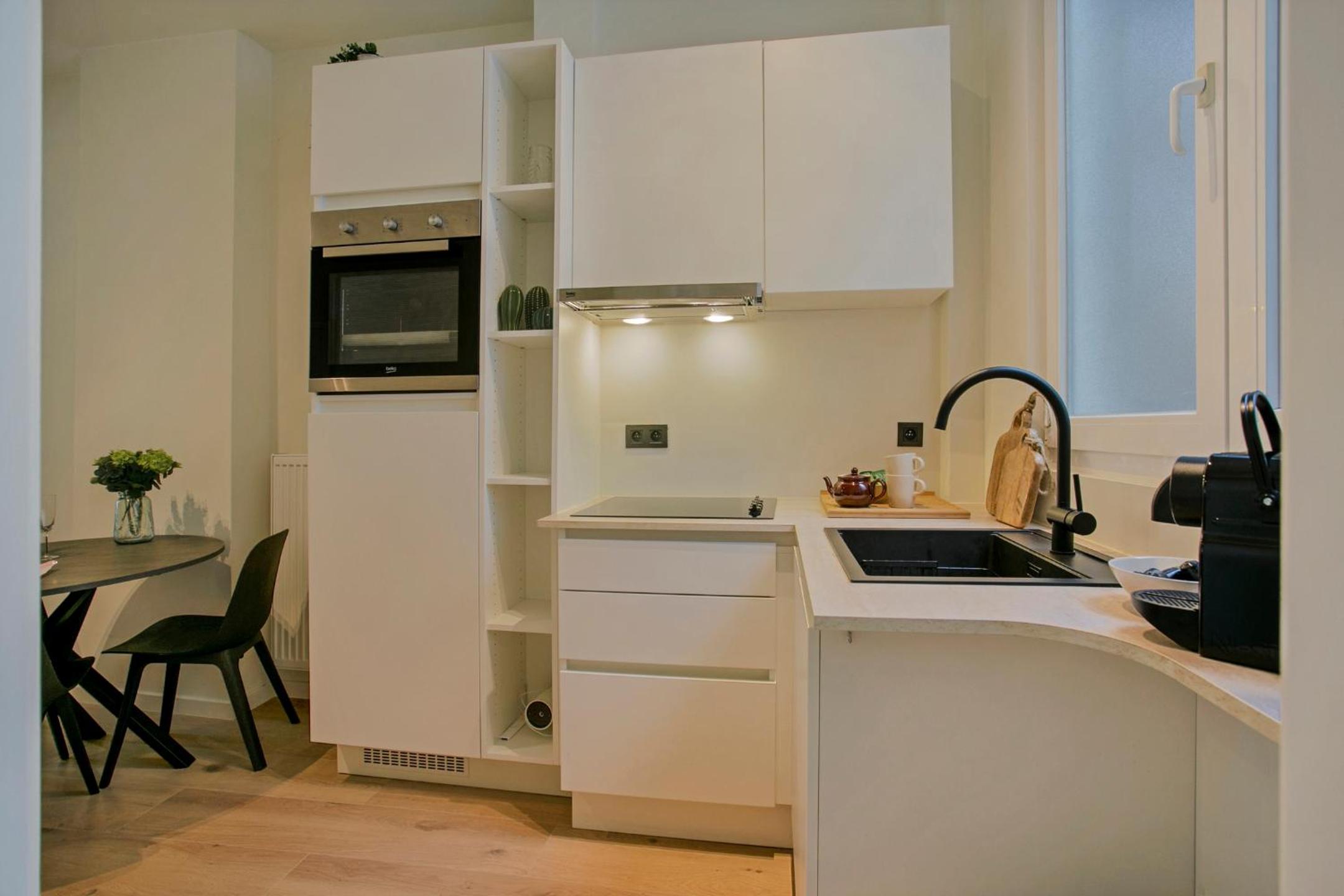 New renovated condo's @ trendy south