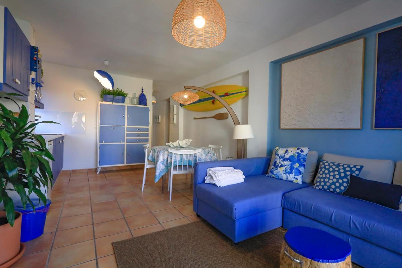 Casa blue fish