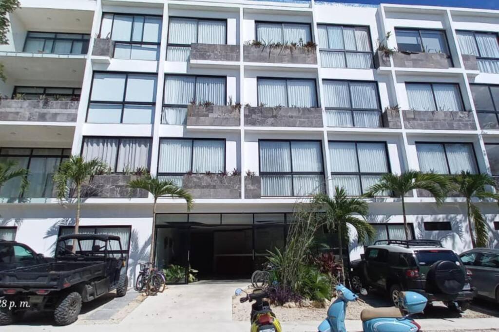 Hotel Studio con balcón Hermoso en Katia Residence - Image 1